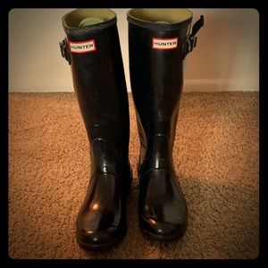 Tall Black Hunter Rain Boots! Size 7!